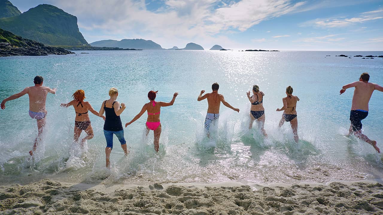 Desmontando la Operación Bikini. Peligro para nuestros jóvenes.