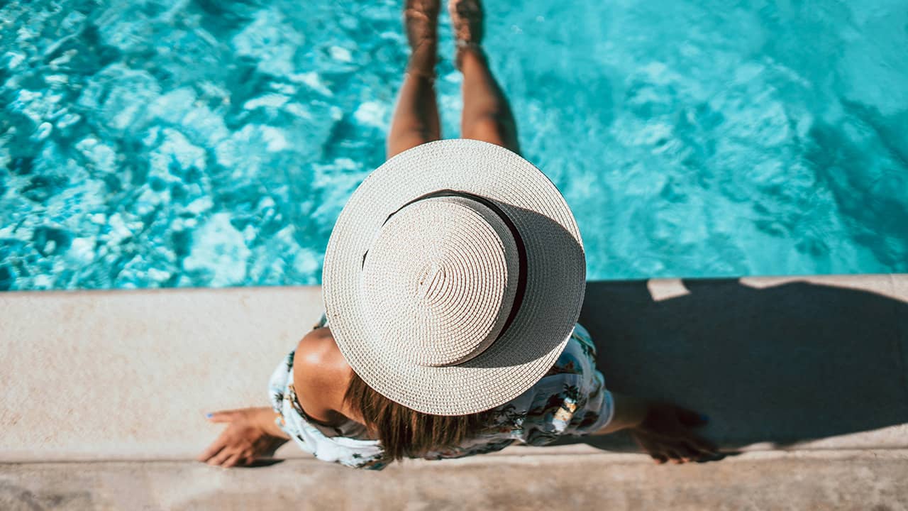 La Llegada del Verano: La Importancia de Tomar el Sol con Moderación