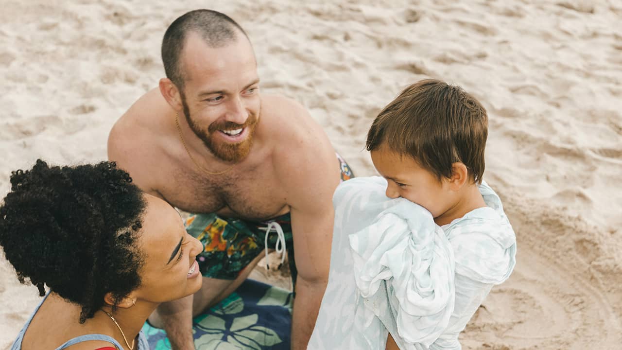 Conciliar en verano: cuando trabajar y cuidar se convierten en un reto emocional
